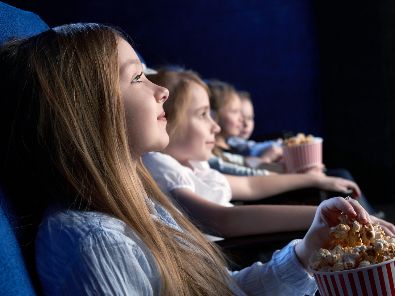 UK cinema chains trial digital ID age verification - Panda Security