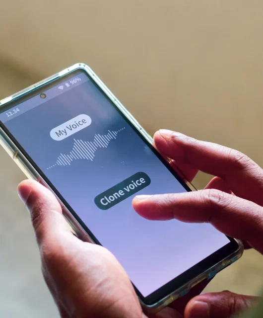 les-dangers-du-clonage-vocal-et-comment-les-combattre